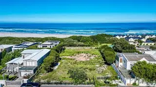 For sale : 4 Adjacent vacant properties between 10th and 11th str, Voelklip, Hermanus, South Africa.