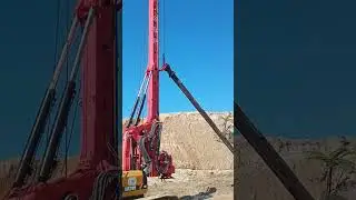 Proses Pemasangan Kelly Bar Sany SR 205