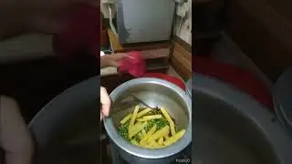 Vegetable rice by visually impaired chef anila! ramadan special treat!