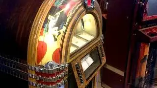 CD Manhattan Jukebox Hire UK Weddings, Parties, UK www.jukebox45s.co.uk