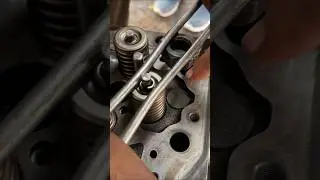 how diesel engine head valve lock setting amazing process #shorts #shortsfeed #repair #trending