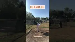 Fastball change up cutter combo #mlb #pitching #baseball