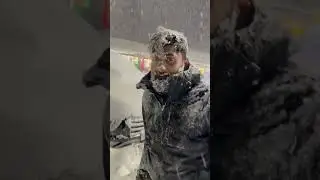 Winter 🥶 snowfall #enjoy #snowfall #nature #view #gulmarg #shorts #telitanveervlogs