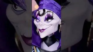 Dettaglio corpo #yzma limited edition! @DisneyIT @DisneyStore #disneycollector #disneyprincess