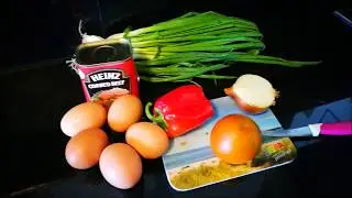 Lebanese way of classic lazy-man dish using canned corned beef with eggs.