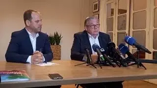In EP-Korruptionsskandal verstrickter Abgeordneter bietet tr&auml;nenreich seine Version