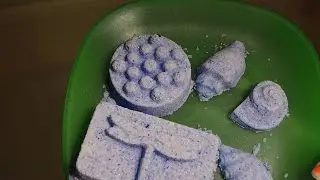 DIY Strawberry Surprise Bath Bomb | Lily