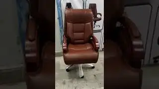 Office revolving chair/Ceo chair /Boss chair/Recliner Director chair/Brown 🤎 color 🤎