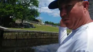 Unfair Lures 110 Shrimp fast suspend / topwater
