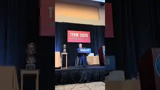 24.10.2025 Губернатор Эбботт выступает на конференции Техасской федерации женщин-республиканок.