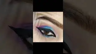 Beautiful Peacock Eyeshow #effortlessly #makeup #bridelmakup #makeuptutorial #eyelook #eyemakeup