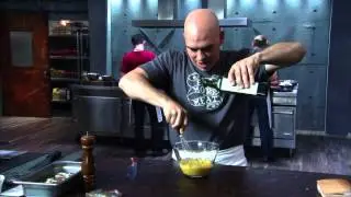 Cook Like An Iron Chef   Michal Symon
