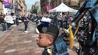 Amazing Grace - Edinburgh Military Tattoo Pipes & Drums