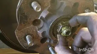 1996 Nissan D21 Hardbody Brake Pads and Rotors