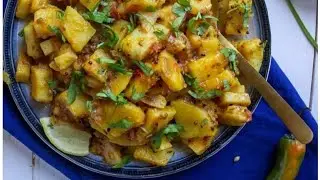        Masaledar Achari Aloo Ki  Qatli Recipe | Easy Aloo Ki Qatlian 