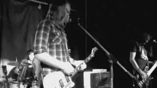 THE SECRET BUTTONS - LOW DOWN (TOM WAITS COVER) Live at The Basso March 9 2018
