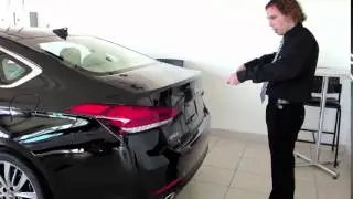 How To Operate the Smart Trunk 2015 Hyundai Genesis Sedan