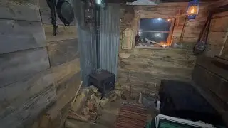 Hobo Shack Survival Shelter trapper Cabin