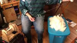 Spinning merino top, long draw from the fold, on my Hansen miniSpinner Pro