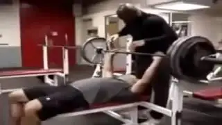 Funny Things - Funny Videos - Epic Weight Lifting Fail Compilation 2017 (1)