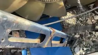 Pulling 24v motor with tundra cheat to get crossmember out no cutting