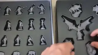 Beast miniatures unboxing - (Base + Shattered Isles)