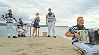 Primorski Fantje - Poljubi Me (Uradni videospot)