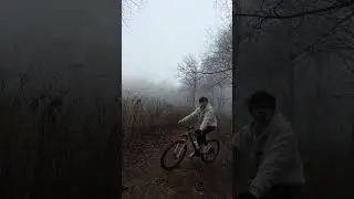 #Mountainbiketour #mountain bike ride #マウンテンバイクに乗る #骑山地自行车 #mountain biking