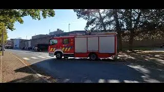 Brandweer Ieper: multifunctionele autopomp A423, tankwagen T407 en commandowagen C407 voor autobrand