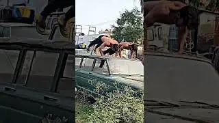 Car ke Upar push-up! Push-up￼ #shotyoutubevideo #shots #viral #fitness