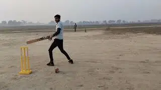 konsi bowling h ye commentkare#cricket #prasvcreation#cricketequipment #instagram#ipl#prasavcreation