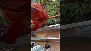 easy way to cut metal stud w/o using circular saw.watch full video  