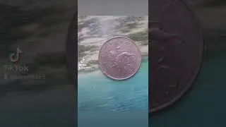 error coin 🪙 1992 ten pence queen 👸 elizabeth the second error on three foot back tail not graded.