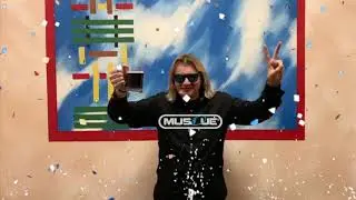 Braňo Mojsej - Trenky Goes to Holý Úd (trailer)