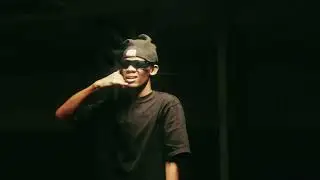 Johnny Dang (Official Music Video)