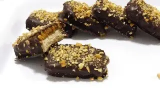 SNICKERS SANI E PROTEICI FATTI IN CASA (BURRO DI ARACHIDI DIPENDENTE)