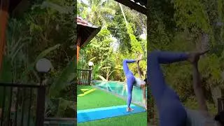 Yoga Balance Pose by Pool 🧘&zwj;♀️✨ #shorts #yogaposture
