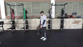 Romanian Deadlift   1 Leg Medicine Ball