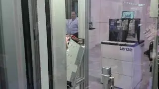 Robotic juggler displays motion control precision