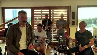 FINNEAS - &bdquo;I Lost A Friend&ldquo; - heavytones cover - SUNSET STUDIO SESSIONS