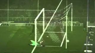 Robben 38 yards!