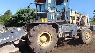 Powerful Reclaimer in Action | Breaking and Mixing Road Base