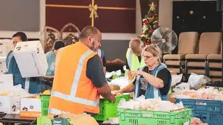 Meri Kirihimete - 8 Days Of Christmas - Christmas Support for those who might otherwise go without.