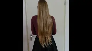 Haren (bijna een halve meter) laten knippen voor Stichting Haarwensen!