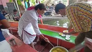 Prasad seva for yamuna flood relief 