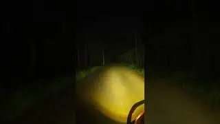 ThruNite TC20 vs Car's head light