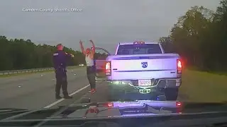 WATCH: Body cam footage shows Georgia cop shoots man on highway