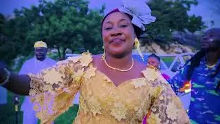 Maame K -  Mekanfo wo din ft Kwaku Filla