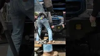 2022 Super Duty Aftermarket Bumper Install (With lights and winch!)  #SuperDuty #Bumper #Offroad