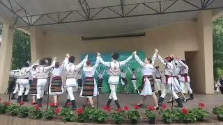 Ansamblul Toporașii, Coregraf Valeriu Topor, Liceul Principesa Natalia Dadiani